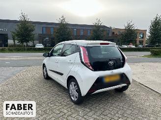 Toyota Aygo 1.0 VVT-i x-play | 14.325 km!! picture 13