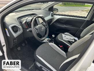 Toyota Aygo 1.0 VVT-i x-play | 14.325 km!! picture 7