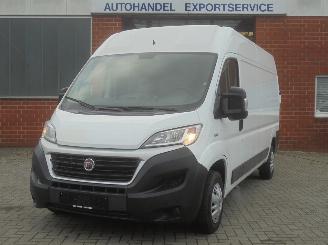 damaged commercial vehicles Fiat Ducato Maxi 3.0i 136pk CNG , Airco, Cruise control, PDC 2017/9