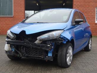 Renault Zoé Intens 43kw, Airco, R-Link Navi, Cruise , Incl. Accu !! picture 2