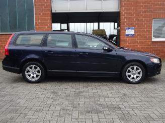 Volvo V-70 2.0D Limited Edition 136pk, Navi, Leer, Climate & Cruise control picture 6