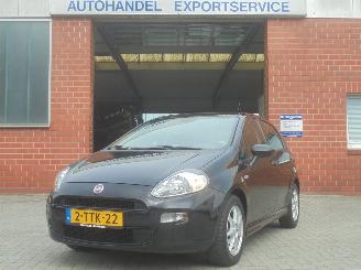 škoda osobní automobily Fiat Punto Evo 1.3 M- Jet Street D 80pk Euro5, Airco, Cruise control 2014/5