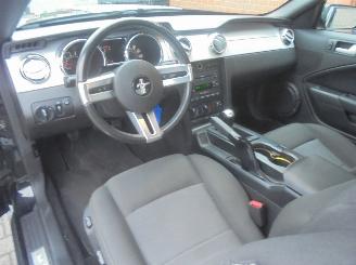 Ford Mustang 4.0 V6 Handgeschakeld, Airco, Cruise control picture 11