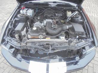 Ford Mustang 4.0 V6 Handgeschakeld, Airco, Cruise control picture 7