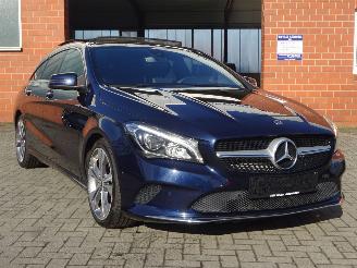 Mercedes Cla-klasse CLA 200 Shooting Brake Urban,Panorama,Leer, Navi picture 3