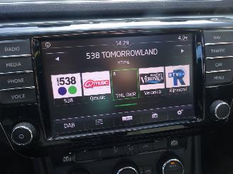 Skoda Superb 2.0 TDI Ambition Business, Panorama, Navi, DAB+, Climate & Cruise picture 21