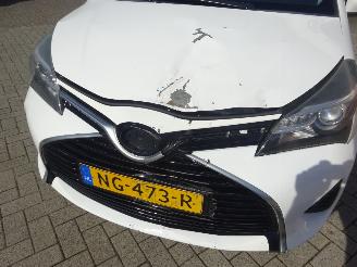 Toyota Yaris 1.5 Hybrid Aspiration, Cruisecontrol, Airco, Automaat picture 19