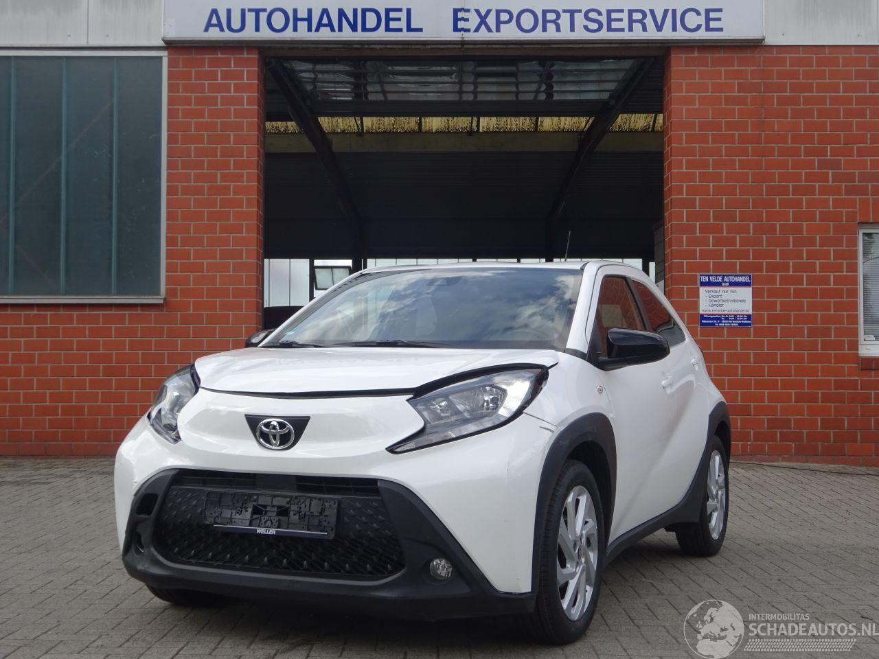 Toyota Aygo Aygo X 1.0i Play, Airco, Adaptive cruise, Camera, DAB+, Lane assist