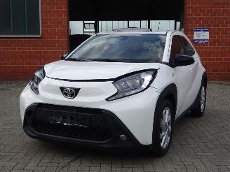 Toyota Aygo Aygo X 1.0i Play, Airco, Adaptive cruise, Camera, DAB+, Lane assist picture 2