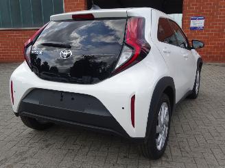 Toyota Aygo Aygo X 1.0i Play, Airco, Adaptive cruise, Camera, DAB+, Lane assist picture 4