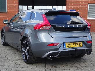 Volvo V-40 T3 Polar+ Sport R-Design 152pk Autom, Navi, Airco, Panorama, Cruise picture 5