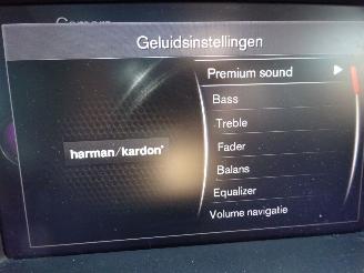 Volvo V-40 T3 Polar+ Sport R-Design 152pk Autom, Navi, Airco, Panorama, Cruise picture 17