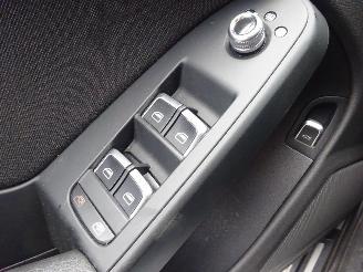 Audi A4 Avant 2.0 TDI quattro Pro Line S, Navi, Climate & Cruise picture 13