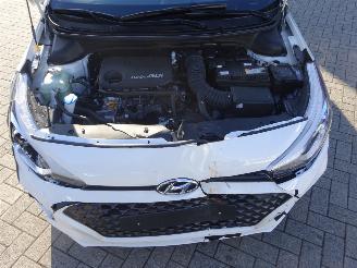 Hyundai I-20 120pk, Panorama, Navi, DAB+, Lane asist, Stuur en stoelverw. picture 26