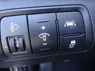 Hyundai I-20 120pk, Panorama, Navi, DAB+, Lane asist, Stuur en stoelverw. picture 14