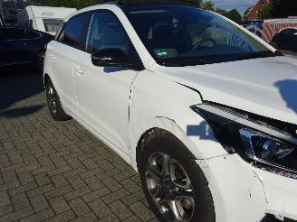 Hyundai I-20 120pk, Panorama, Navi, DAB+, Lane asist, Stuur en stoelverw. picture 31