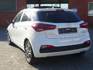 Hyundai I-20 120pk, Panorama, Navi, DAB+, Lane asist, Stuur en stoelverw. picture 5