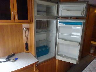 Polar  590 wintercaravan, Zonnepanelen, Ringverw. op warm water, Douche, Mover picture 17