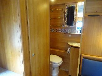 Polar  590 wintercaravan, Zonnepanelen, Ringverw. op warm water, Douche, Mover picture 20