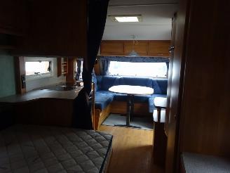 Polar  590 wintercaravan, Zonnepanelen, Ringverw. op warm water, Douche, Mover picture 12