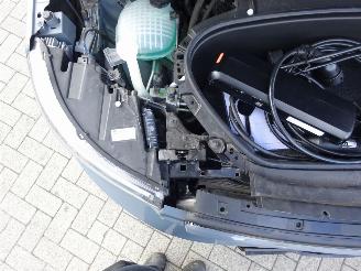 Volvo XC40 Recharge P8 AWD R-Design 150kw picture 9