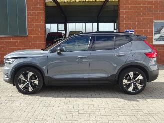 Volvo XC40 Recharge P8 AWD R-Design 150kw picture 13