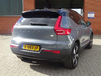 Volvo XC40 Recharge P8 AWD R-Design 150kw picture 4