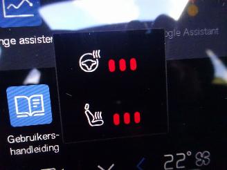 Volvo XC40 Recharge P8 AWD R-Design 150kw picture 25
