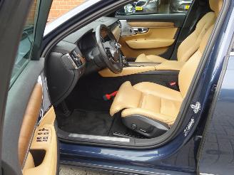 Volvo S-90 2.0 T5 254pk Autom.,Momentum Business Inscription picture 14