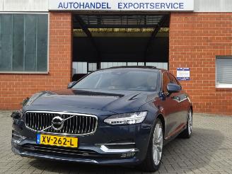 Schadeauto Volvo S-90 2.0 T5 254pk Autom.,Momentum Business Inscription 2017/12