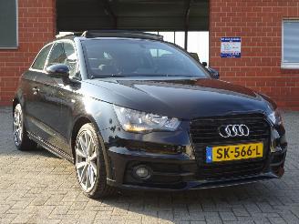 Audi A1 1.6 TDI Ambition Pro Line Business DSG, Panorama, Navi, Airco picture 3