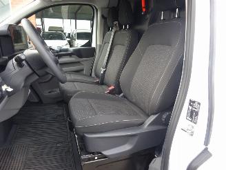 Ford Transit Custom 300 2.0 TDCI L2H1 Trend 136pk Automaat, Airco, Navi, DiGi, App picture 16