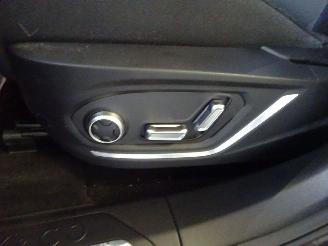 Lynk & Co 01 SUV Hybride 180pk, Panorama, Infinity picture 13