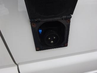 Volkswagen Transporter 2.0 TDI 140pk Koelwagen picture 14