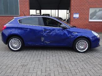 Alfa Romeo Giulietta Super 1.4i Turbo , Panorama, Navi, Climate & Cruise picture 7