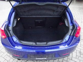 Alfa Romeo Giulietta Super 1.4i Turbo , Panorama, Navi, Climate & Cruise picture 13