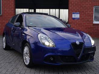 Alfa Romeo Giulietta Super 1.4i Turbo , Panorama, Navi, Climate & Cruise picture 3
