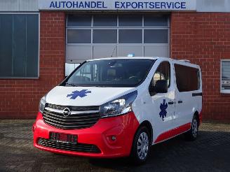 Vaurioauto  passenger cars Opel Vivaro Ambulance 1.6 CDTI 121pk Euro6, Airco, Cruise 2018/4