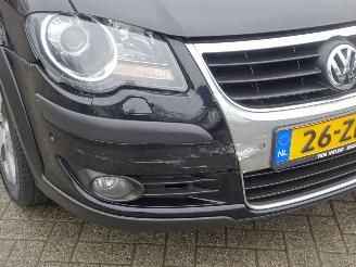 Volkswagen Touran 7 Persoons Cross Highline 125kw DSG, Leer, Navi, Cruise & Climate, schuifdak picture 27