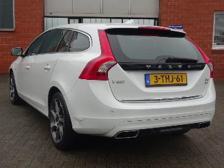 Volvo V-60 D6 AWD Plug in Hybrid 158kw, Leer, Navi, Climate& Cruise picture 5