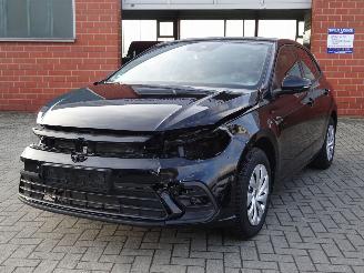 Volkswagen Polo Goal 1.0i 70kw ,DAB+, Navi, Airco, Stoelverw., Lane assist, Adaptive cruise picture 2