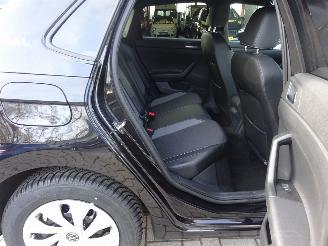 Volkswagen Polo Goal 1.0i 70kw ,DAB+, Navi, Airco, Stoelverw., Lane assist, Adaptive cruise picture 8