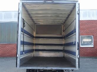 Iveco Daily 35C16 Koffer, Airco, Cruise control, 31.000 km !! picture 6