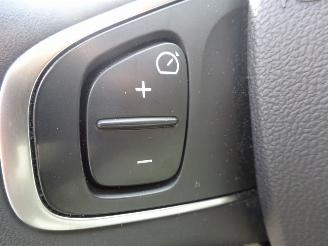 Renault Captur Intens 1.2i 87kw, Airco, Cruise, Navi, PDC, No Papers ! picture 15