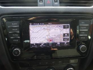 Skoda Octavia 1.6 TDI Greentech Ambition Businessline, Climate & Cruise, Navi picture 16