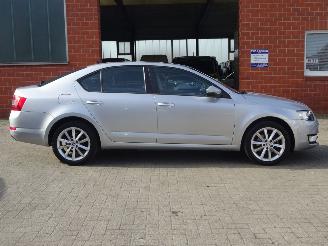 Skoda Octavia 1.6 TDI Greentech Ambition Businessline, Climate & Cruise, Navi picture 6