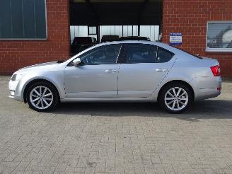 Skoda Octavia 1.6 TDI Greentech Ambition Businessline, Climate & Cruise, Navi picture 10