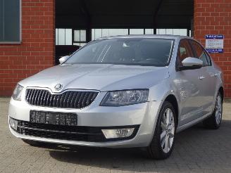 Skoda Octavia 1.6 TDI Greentech Ambition Businessline, Climate & Cruise, Navi picture 2