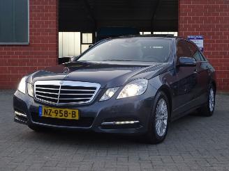Mercedes E-klasse E 220 CDI Avantgarde Autom., Climate & Cruise, Navi, Xenon picture 2