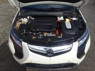 Opel Ampera Bose Edition, 1.4i Hybride 111kw, Leer, Navi, Cruise & Climate picture 22